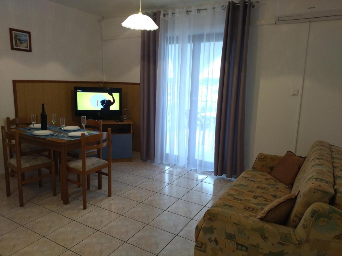 Apartments Kesic Barbat na Rabu Buitenkant foto